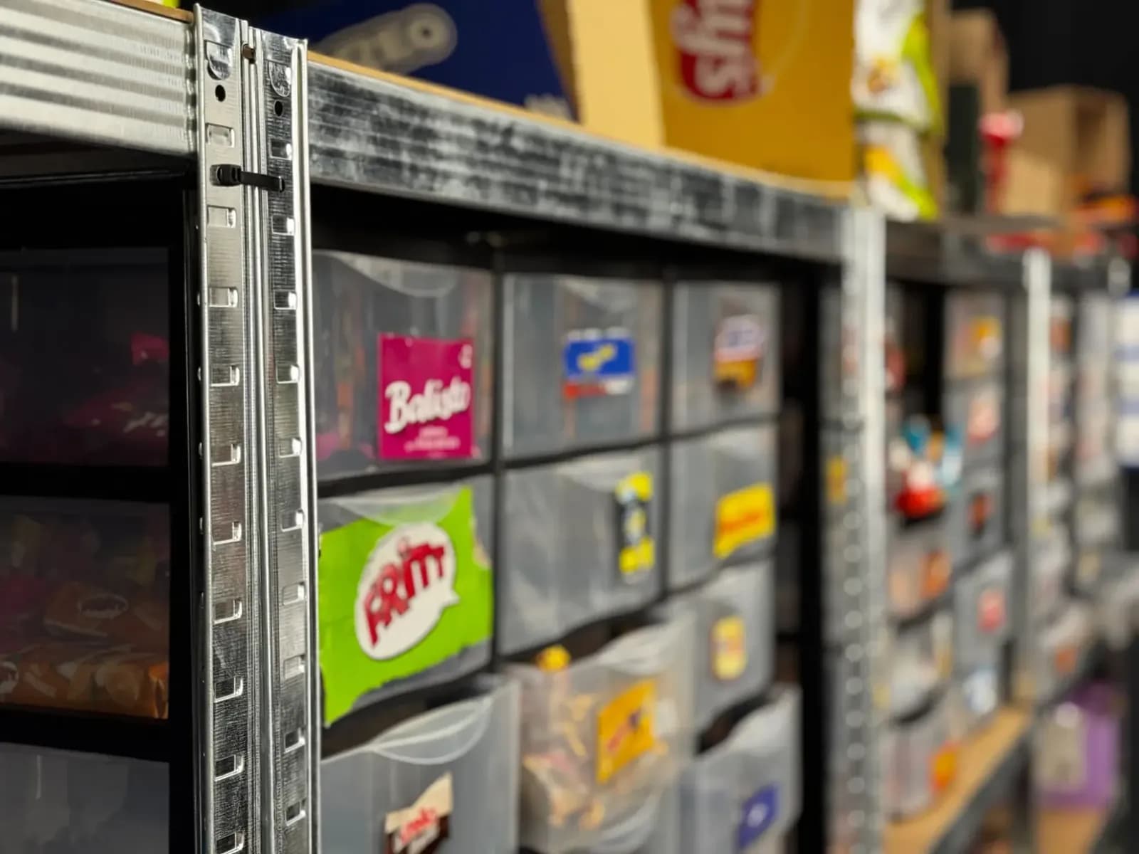 Lager von SimplySnacks in Duisburg-Neudorf, aus dem wir die Region beliefern